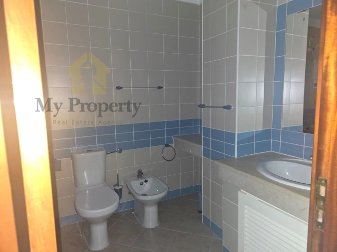 Apartamento T2 para Venda em Albufeira e Olhos de Água Foto 25