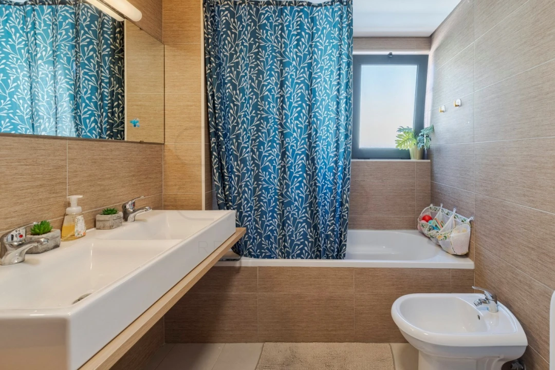 Apartamento T1 para Venda em Quinta do Anjo Foto 19