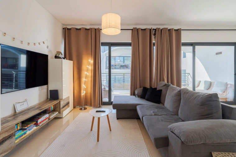 Apartamento T1 para Venda em Quinta do Anjo Foto 9