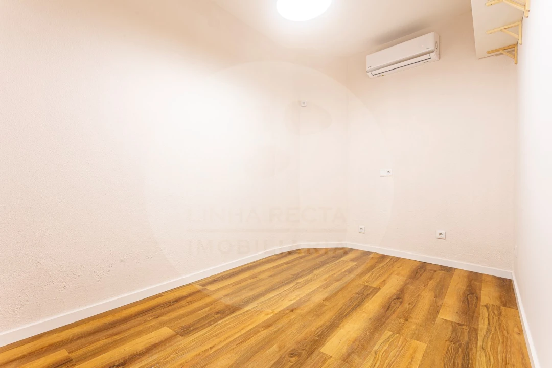 Prédio para Venda em União das Freguesias de Setúbal Foto 8