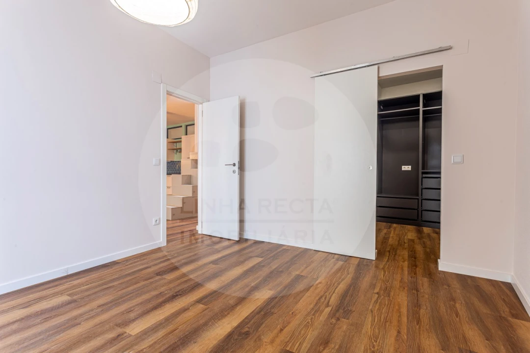 Prédio para Venda em União das Freguesias de Setúbal Foto 15