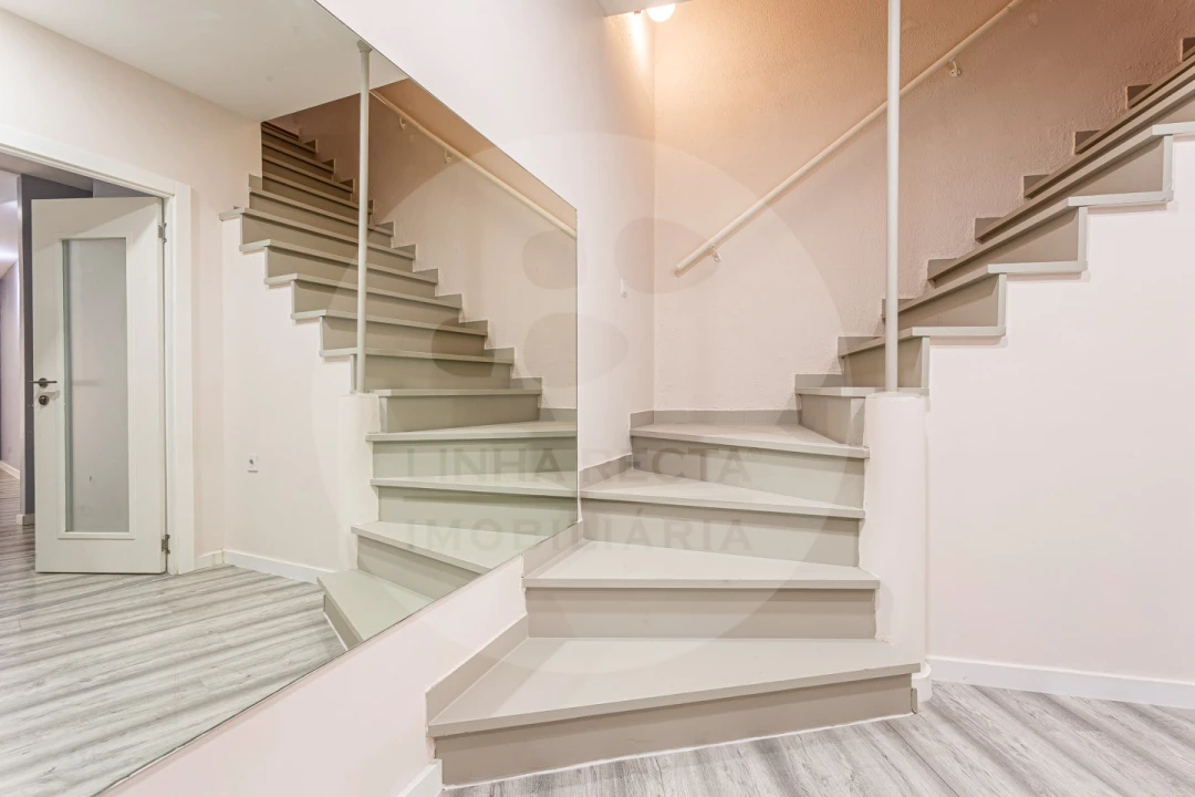 Prédio para Venda em União das Freguesias de Setúbal Foto 26