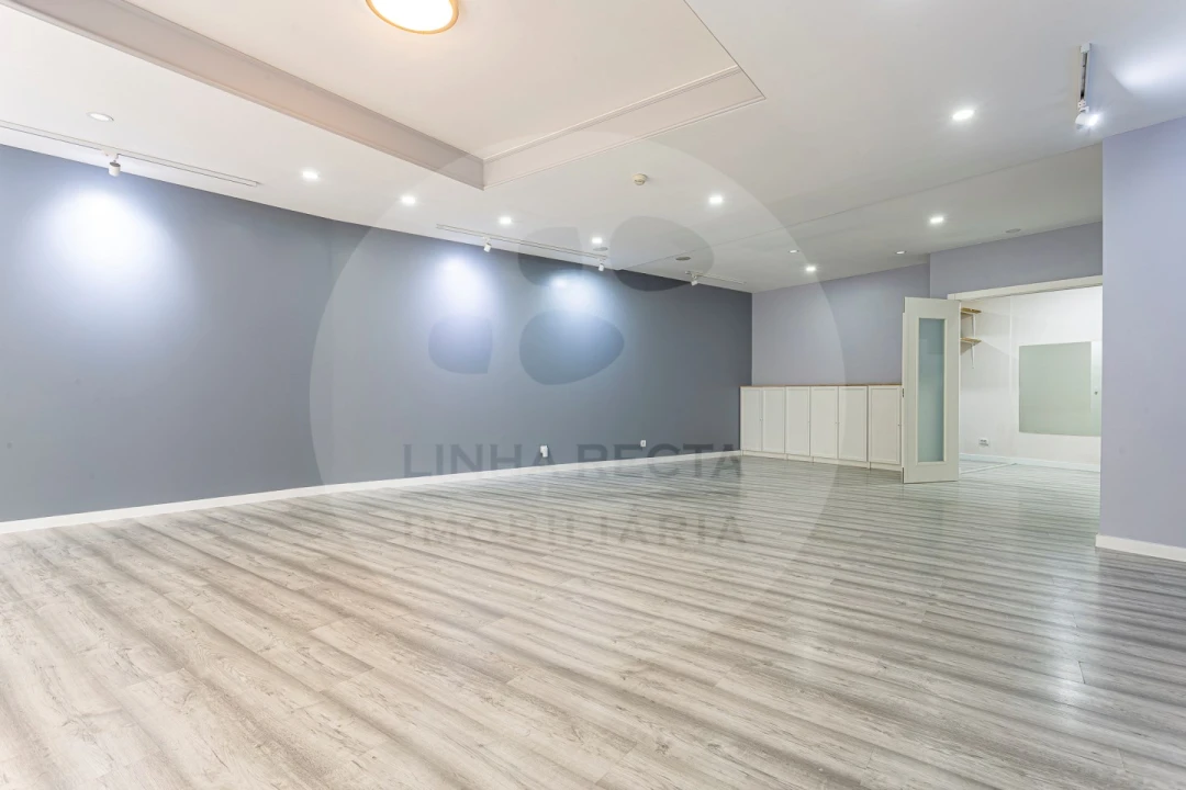 Prédio para Venda em União das Freguesias de Setúbal Foto 33