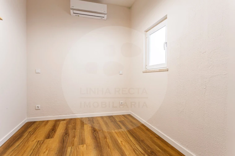 Prédio para Venda em União das Freguesias de Setúbal Foto 11