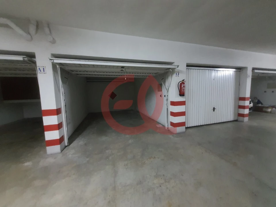 Garagem para Arrendamento em Santa Maria Maior e Monserrate e Meadela Foto 5