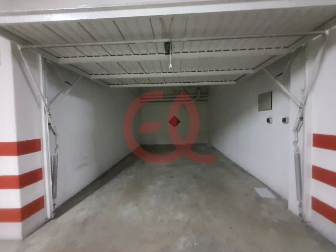 Garagem para Arrendamento em Santa Maria Maior e Monserrate e Meadela Foto 6