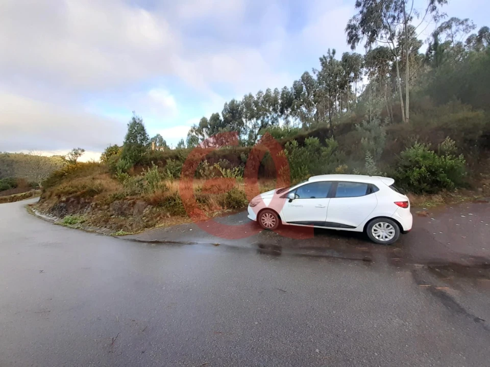 Terreno para Venda em Outeiro Foto 2