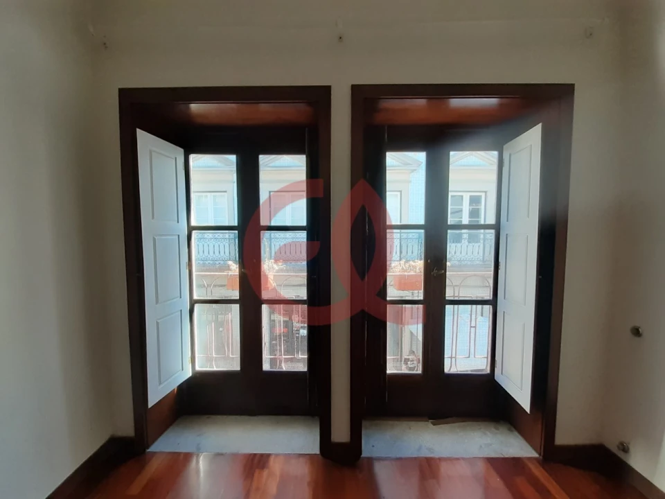 Prédio para Venda em Santa Maria Maior e Monserrate e Meadela Foto 6