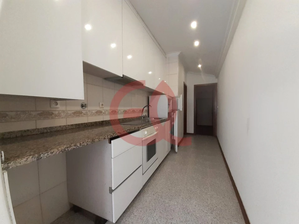 Prédio para Venda em Santa Maria Maior e Monserrate e Meadela Foto 11