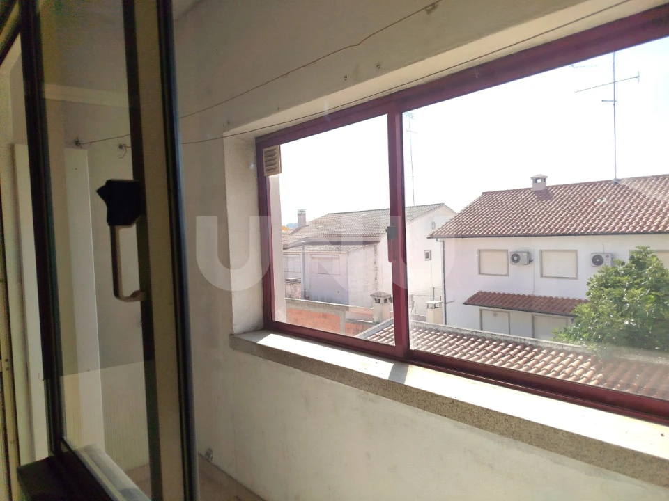 Apartamento T3 para Venda em Alcains Foto 3