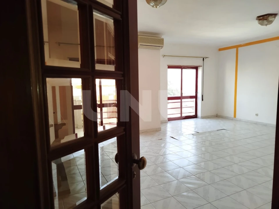 Apartamento T3 para Venda em Alcains Foto 6