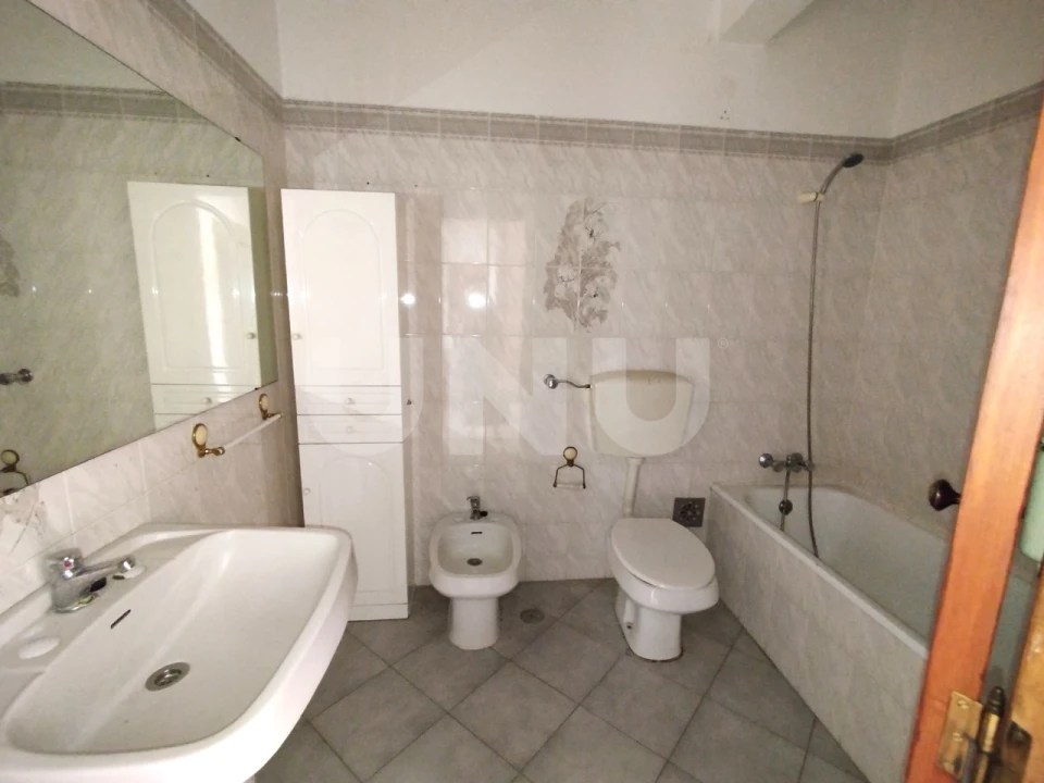 Apartamento T3 para Venda em Alcains Foto 11