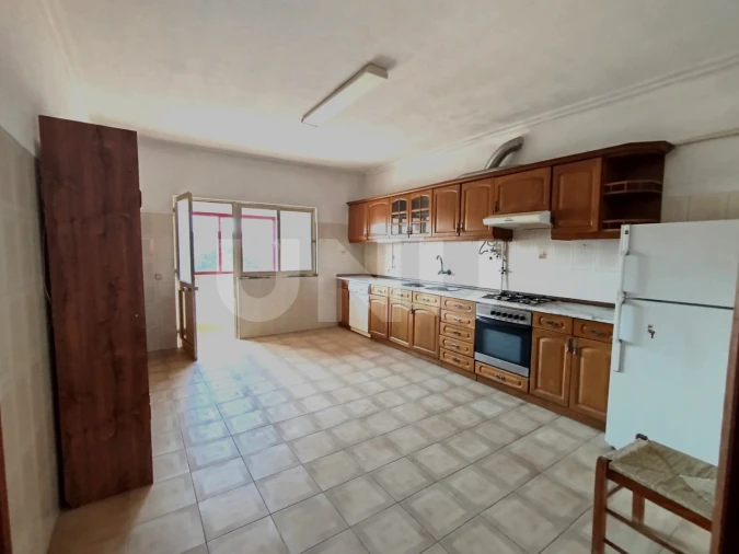 Apartamento T3 para Venda em Alcains Foto 2