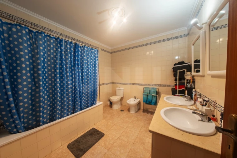 Apartamento T2 para Venda em Caldas da Rainha - Santo Onofre e Serra do Bouro Foto 20