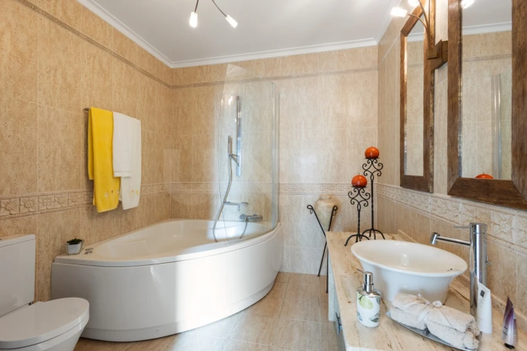 Moradia T3 para Venda em São Pedro da Cadeira Foto 17