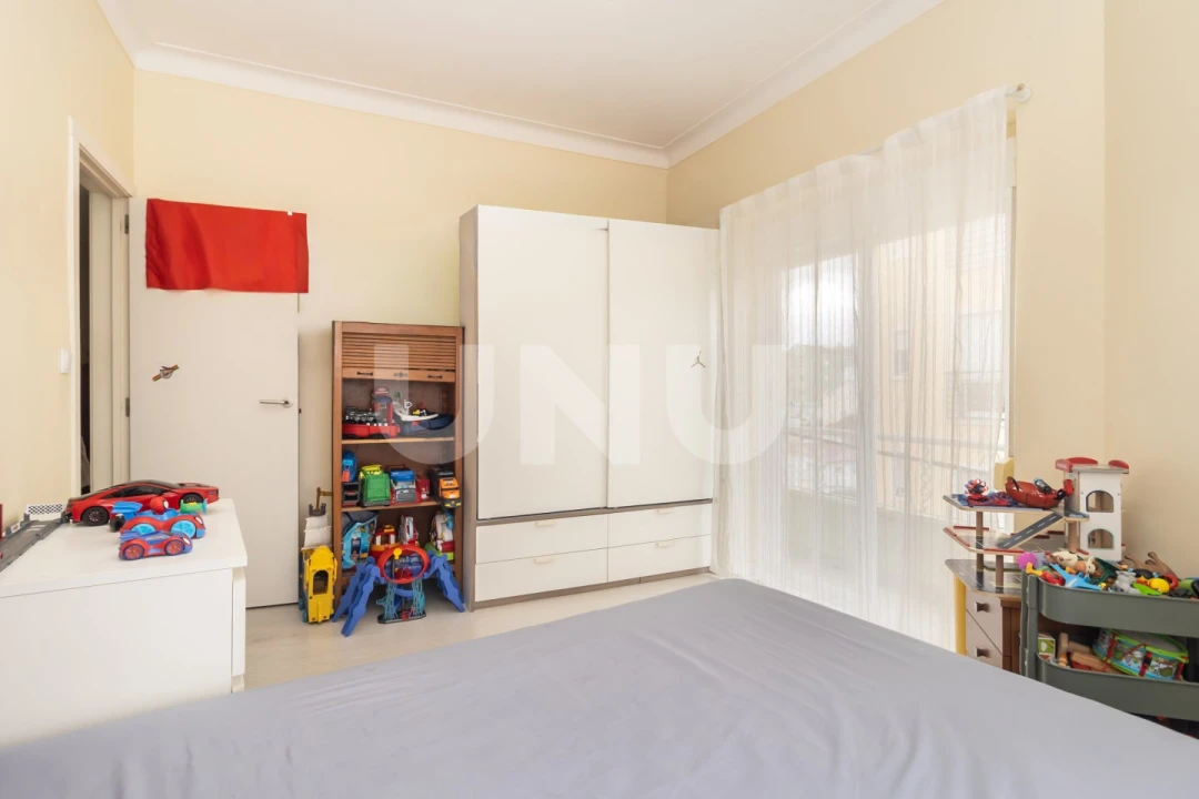 Apartamento T3 para Venda em Seixal, Arrentela e Aldeia de Paio Pires Foto 16