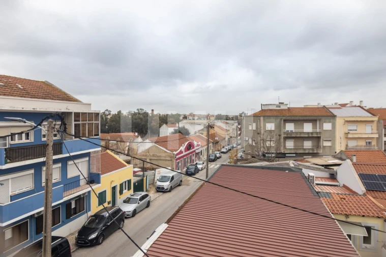 Apartamento T3 para Venda em Seixal, Arrentela e Aldeia de Paio Pires Foto 35