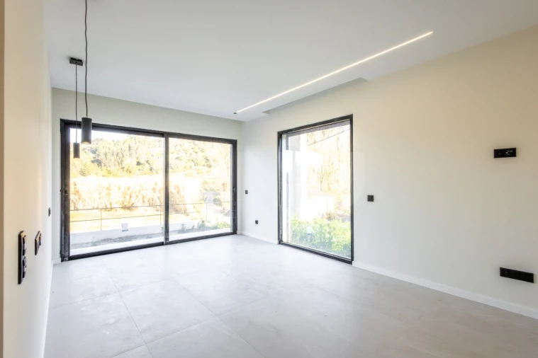 Moradia T3 para Venda em Alvorninha Foto 23