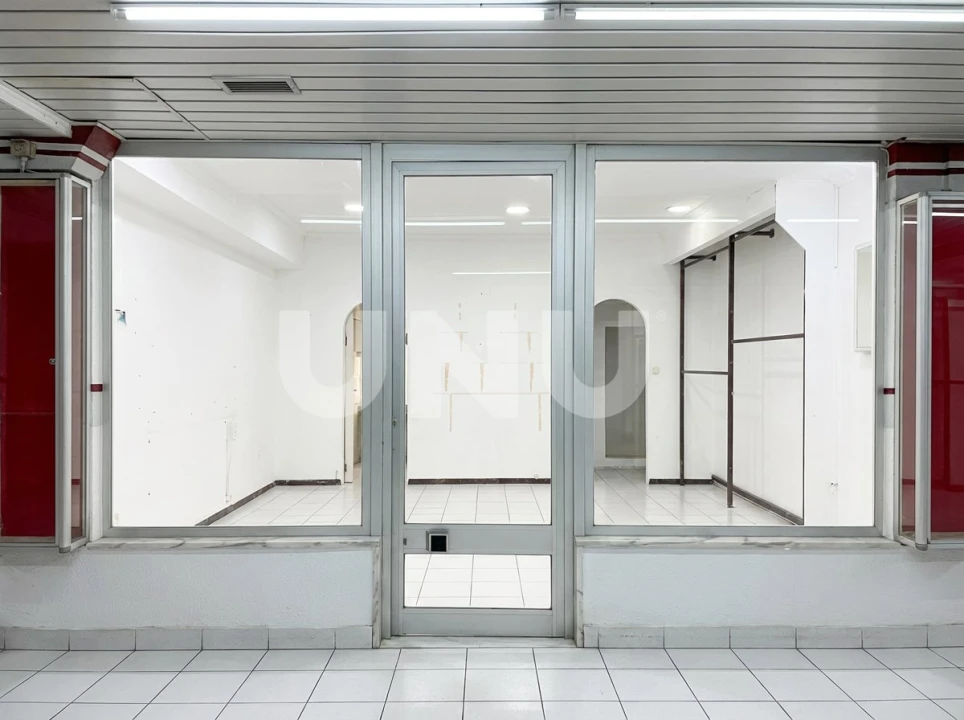 Loja para Venda em Vila Franca de Xira Foto 2