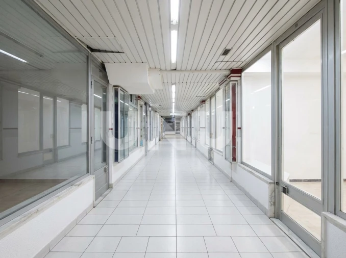 Loja para Venda em Vila Franca de Xira Foto 10