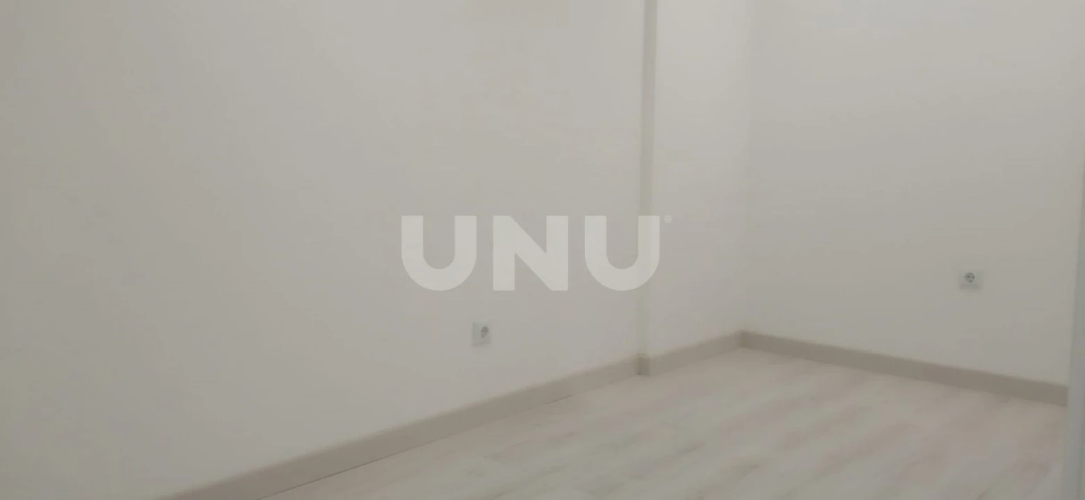 Loja para Venda em Corroios Foto 5