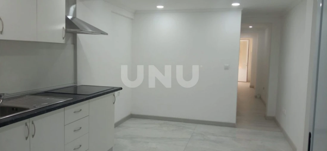 Loja para Venda em Corroios Foto 2