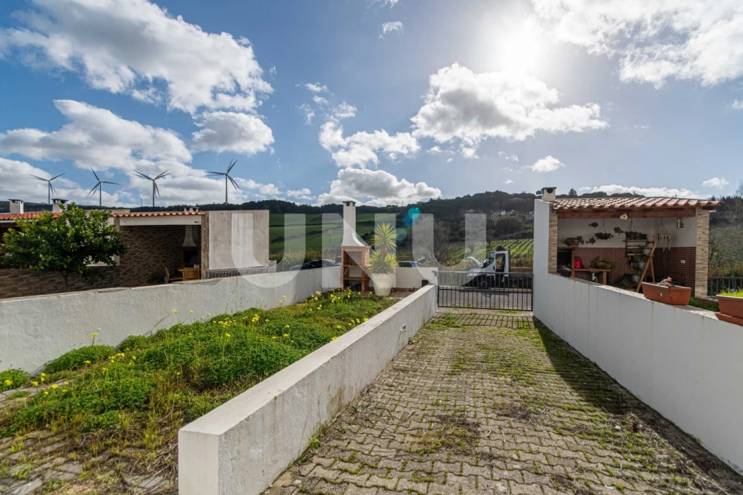 Moradia T3 para Venda em Carnota Foto 33