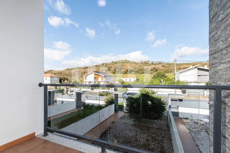 Moradia T3 para Venda em Carnota Foto 27