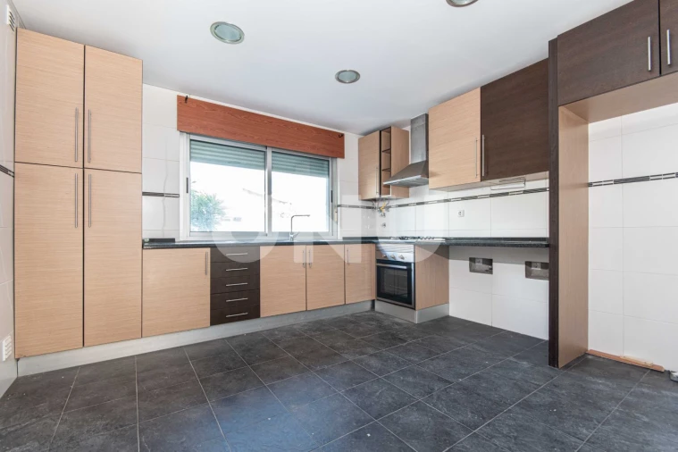 Moradia T3 para Venda em Carnota Foto 9