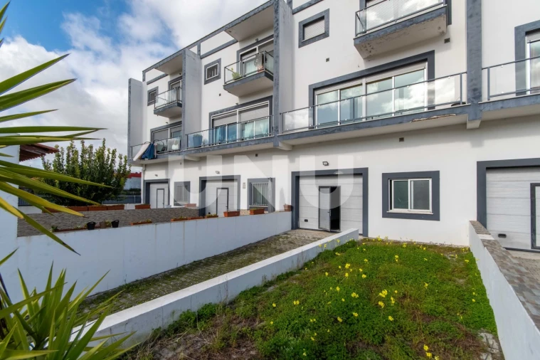 Moradia T3 para Venda em Carnota Foto 35