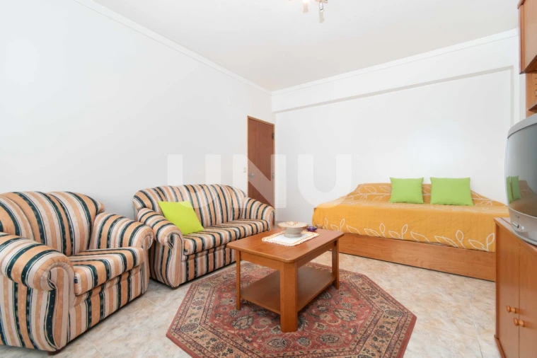 Apartamento T2 para Venda em Vila Franca de Xira Foto 12