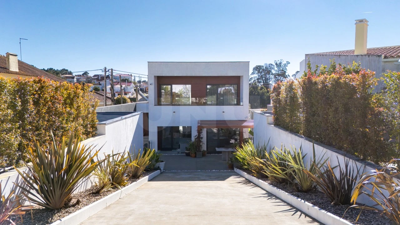 Moradia T4 para Venda em Ericeira Foto 29