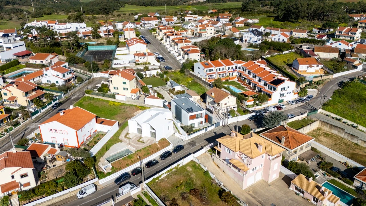 Moradia T4 para Venda em Ericeira Foto 35