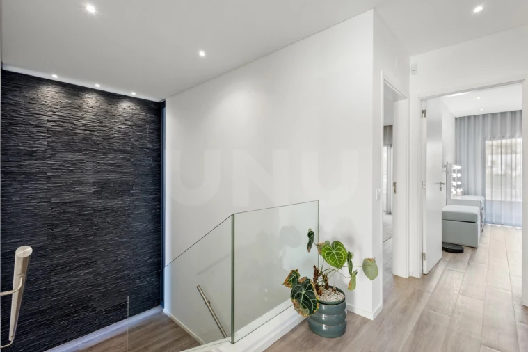 Moradia T4 para Venda em Ericeira Foto 14