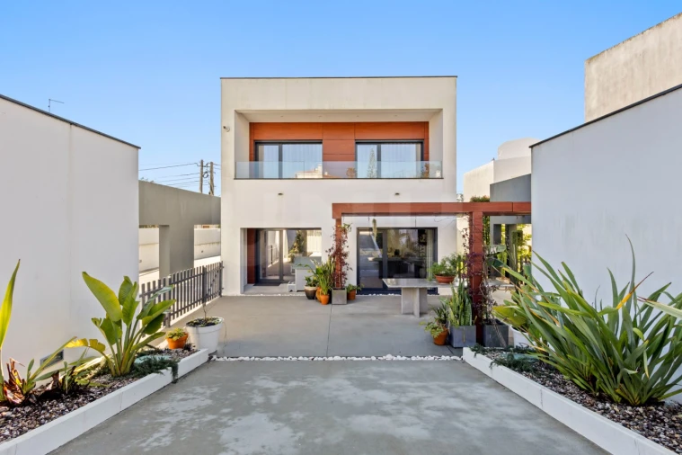 Moradia T4 para Venda em Ericeira Foto 24