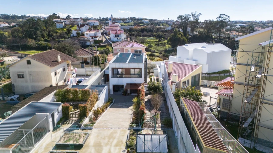 Moradia T4 para Venda em Ericeira Foto 31