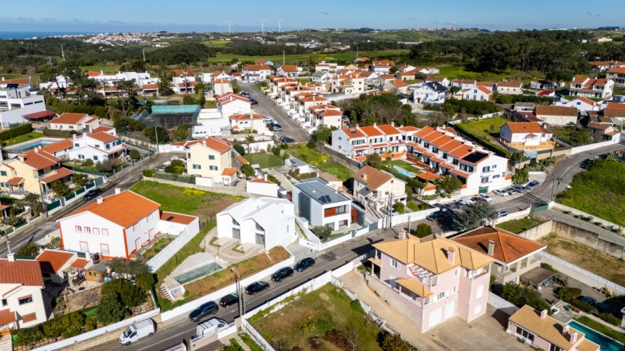 Moradia T4 para Venda em Ericeira Foto 36