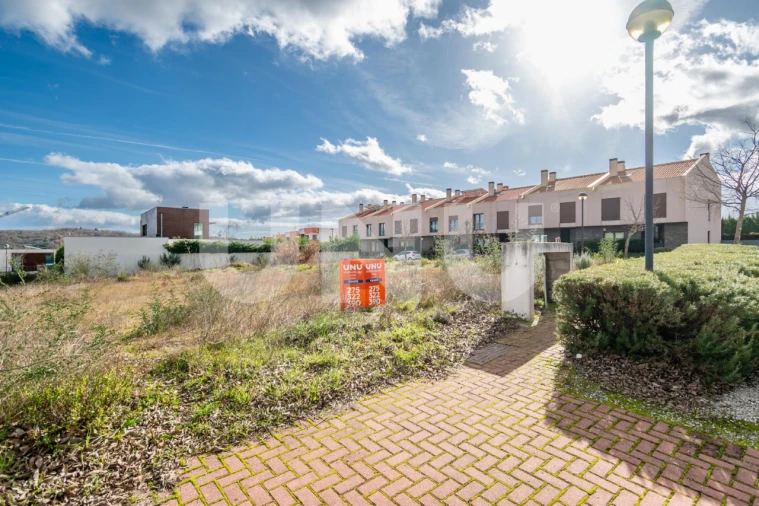 Terreno para Venda em Covilhã e Canhoso Foto 5