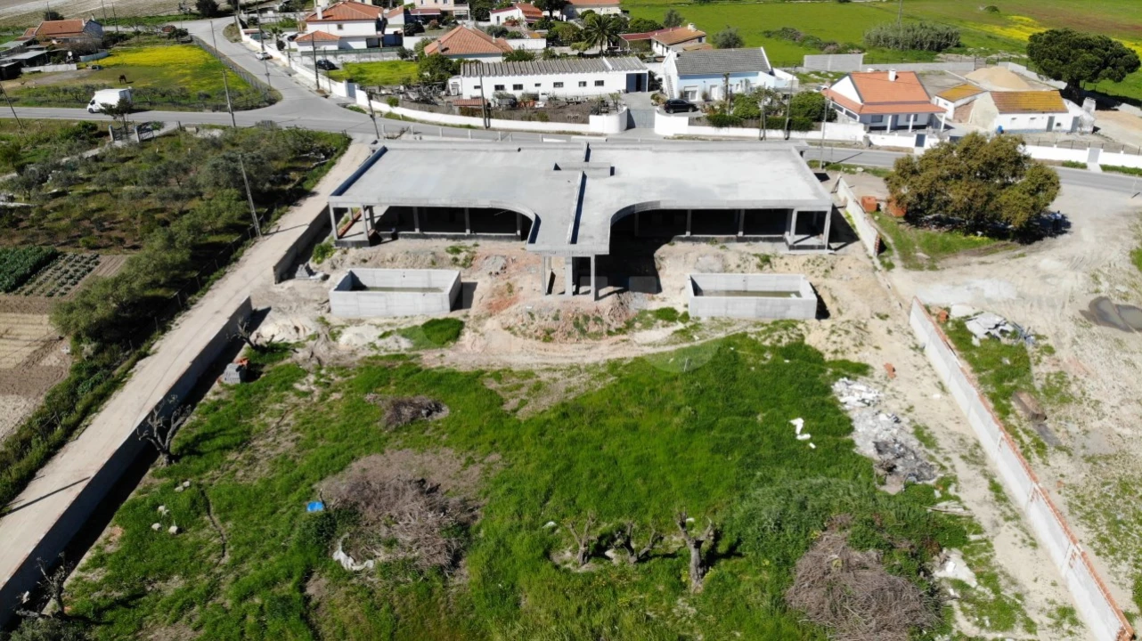 Quinta T4 para Venda em Sarilhos Grandes Foto 27