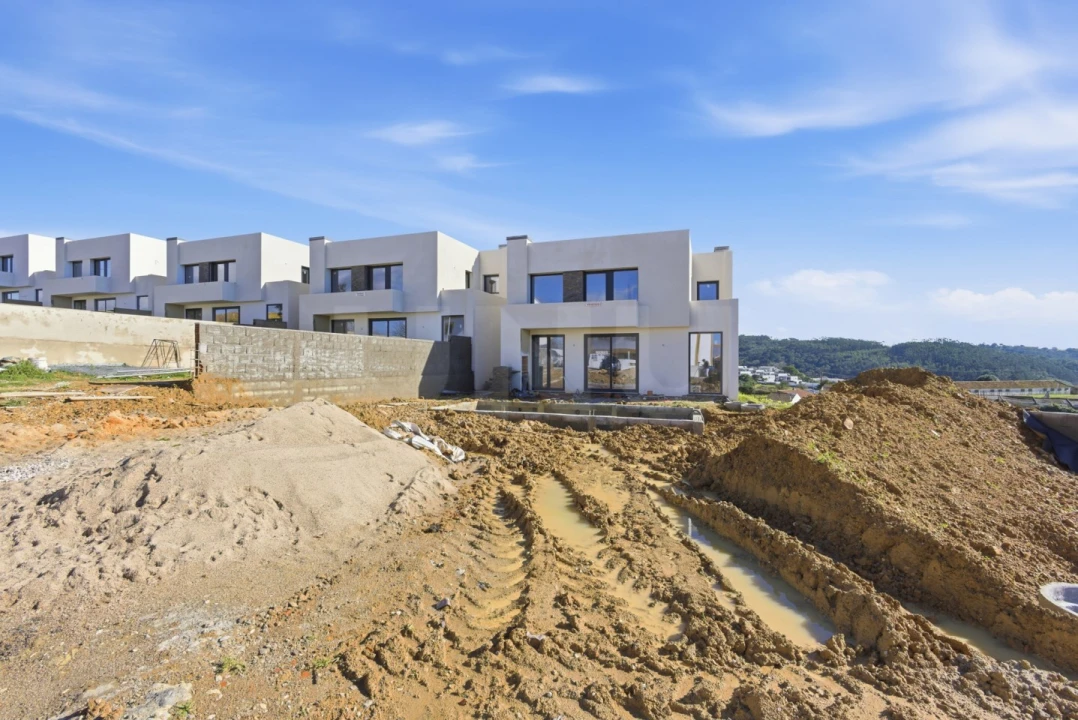 Moradia T4 para Venda em Mafra Foto 4
