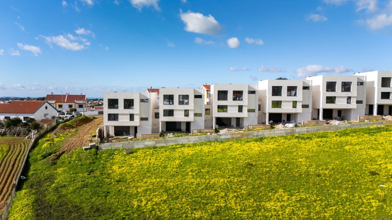 Moradia T4 para Venda em Mafra Foto 37