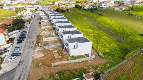 Moradia T4 para Venda em Mafra