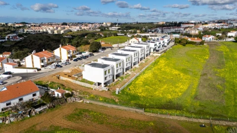 Moradia T4 para Venda em Mafra