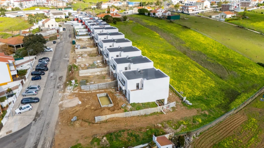 Moradia T4 para Venda em Mafra Foto 32