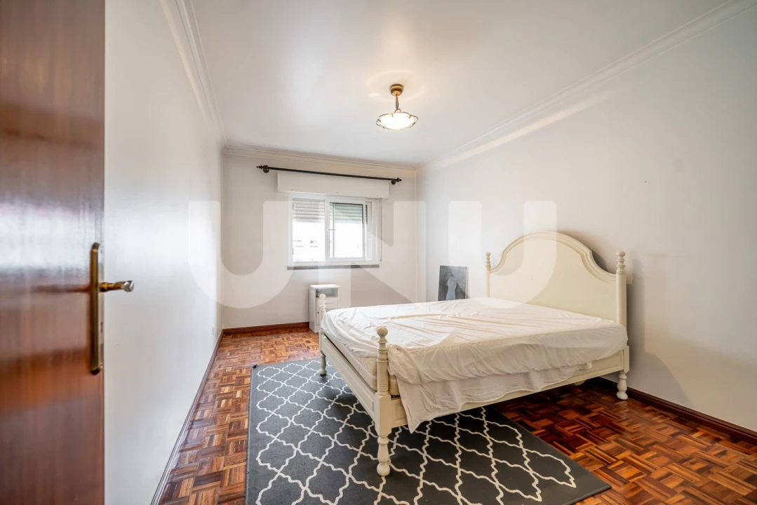 Apartamento T2 para Venda em Algés, Linda-A-Velha e Cruz Quebrada-Dafundo Foto 11