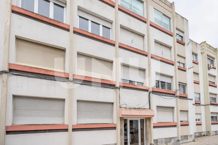 Apartamento T2 para Venda em Algés, Linda-A-Velha e Cruz Quebrada-Dafundo Foto 15