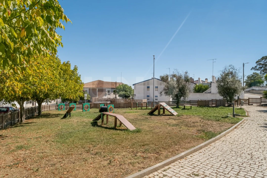 Negócio para Cedência de Quotas em Arraiolos Foto 13