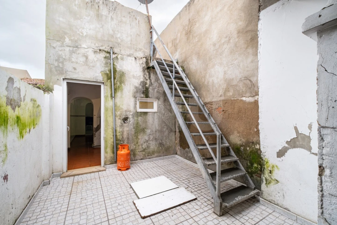 Moradia T1 para Venda em Cuba Foto 13