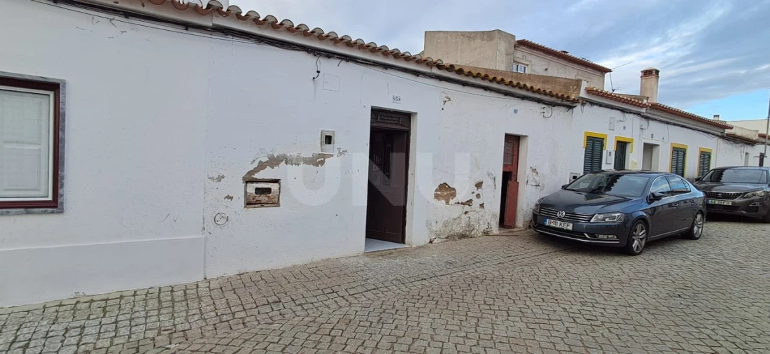 Moradia T1 para Venda em Cuba Foto 3