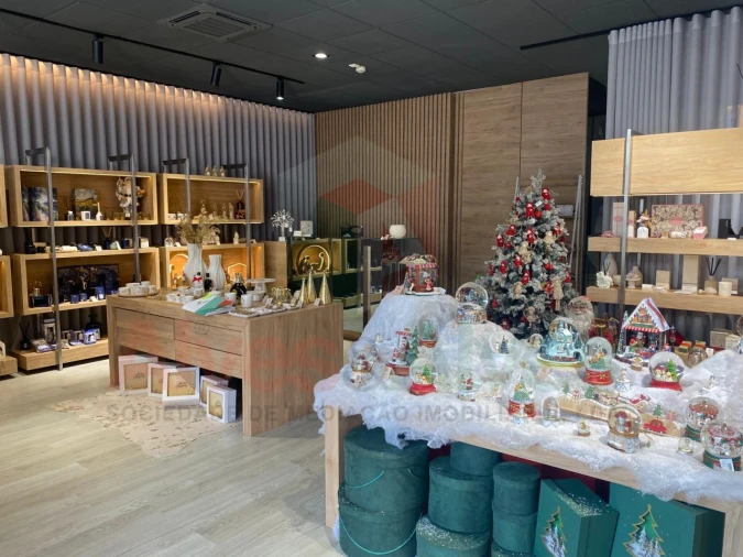 Loja para Arrendamento em Cidade da Maia Foto 8